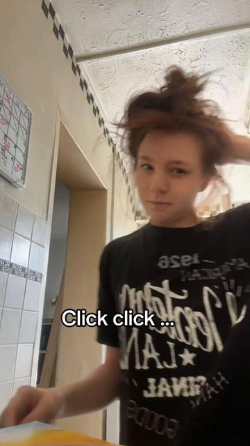 @Chloe