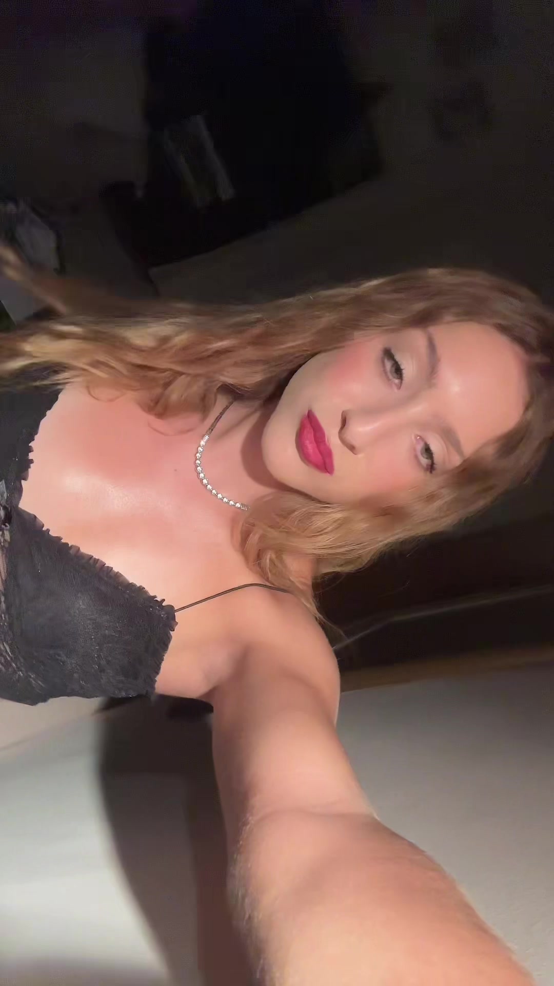 @Nikoliaa