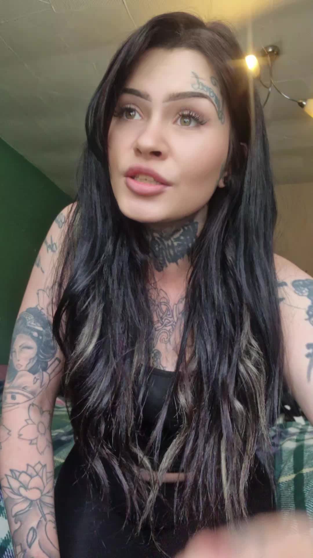 @MeganLauriceMcVeyx