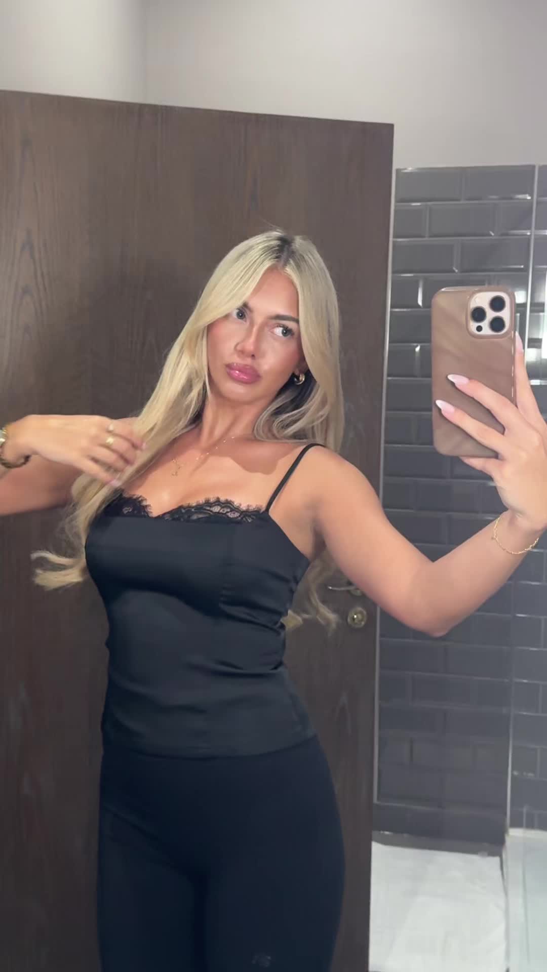 @Alexevesmith🤍
