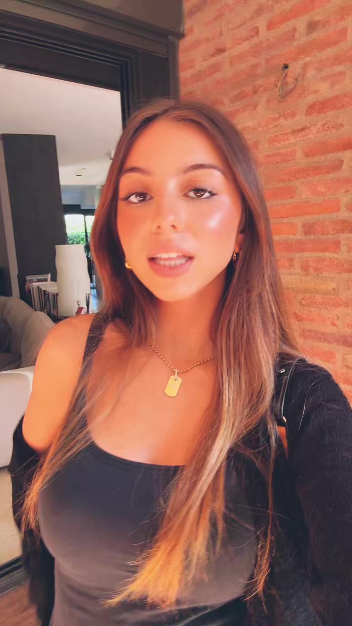 @Lexiii