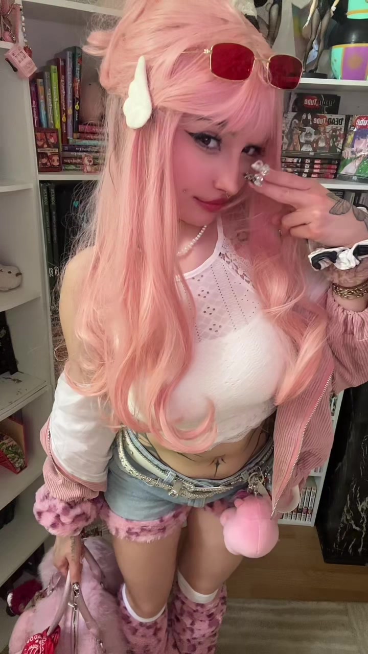 @spookydollie_
