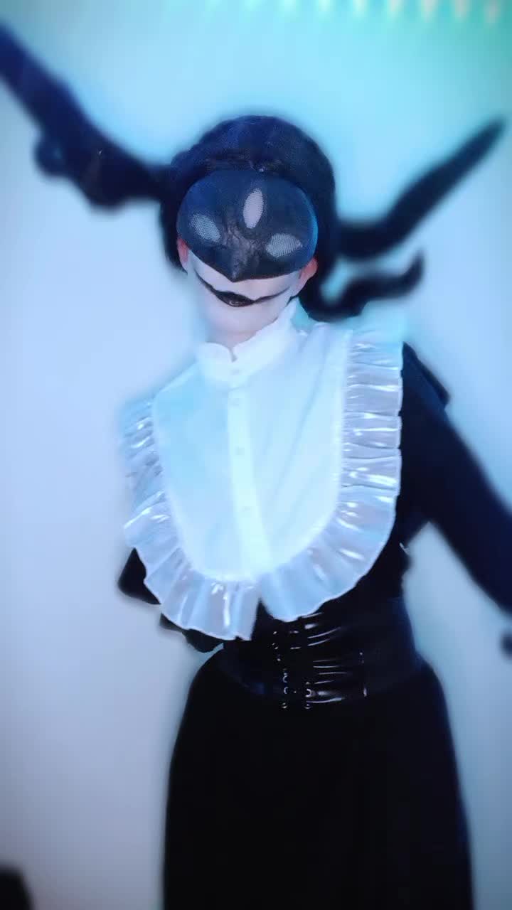 @vyrse.cos