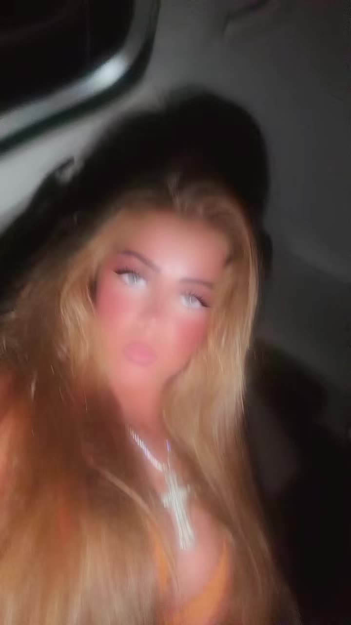 @ℬ𝓁𝒶𝒸𝓀𝒶𝓃𝓃𝓈𝒷𝒾𝒹𝒹𝓎😚