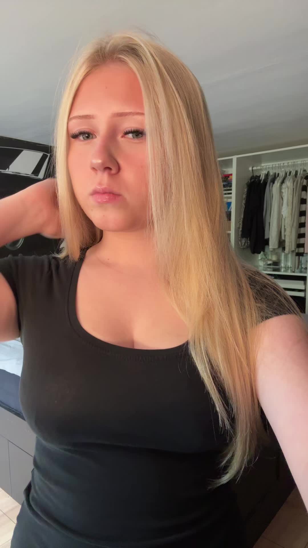 @𝐸𝒷𝒷𝒶 𝐵𝒶𝒸𝓀𝓂𝒶𝓃🏎️💨
