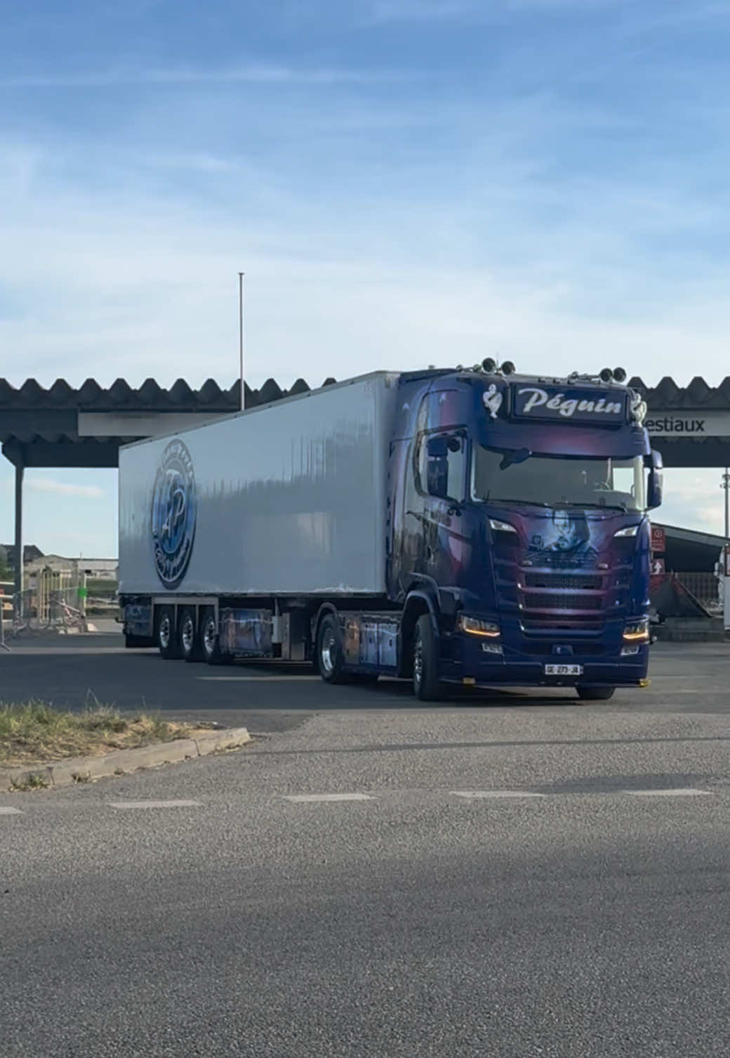 @Drozlucas🇨🇭/🚛🚨🇳🇱🇳🇱