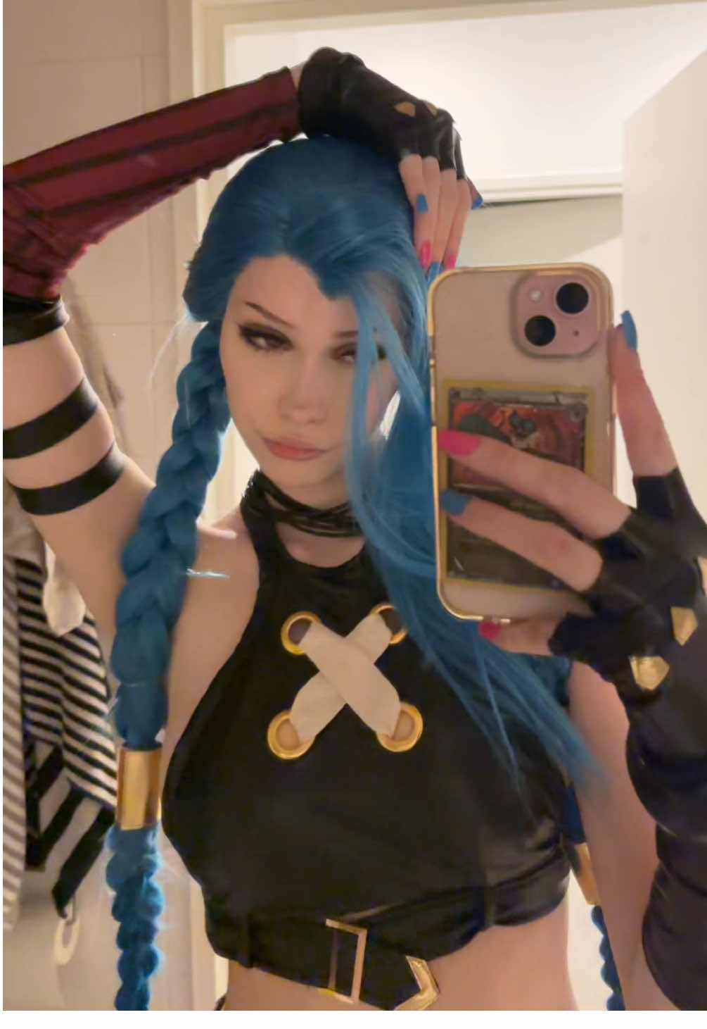 @Airi👾
