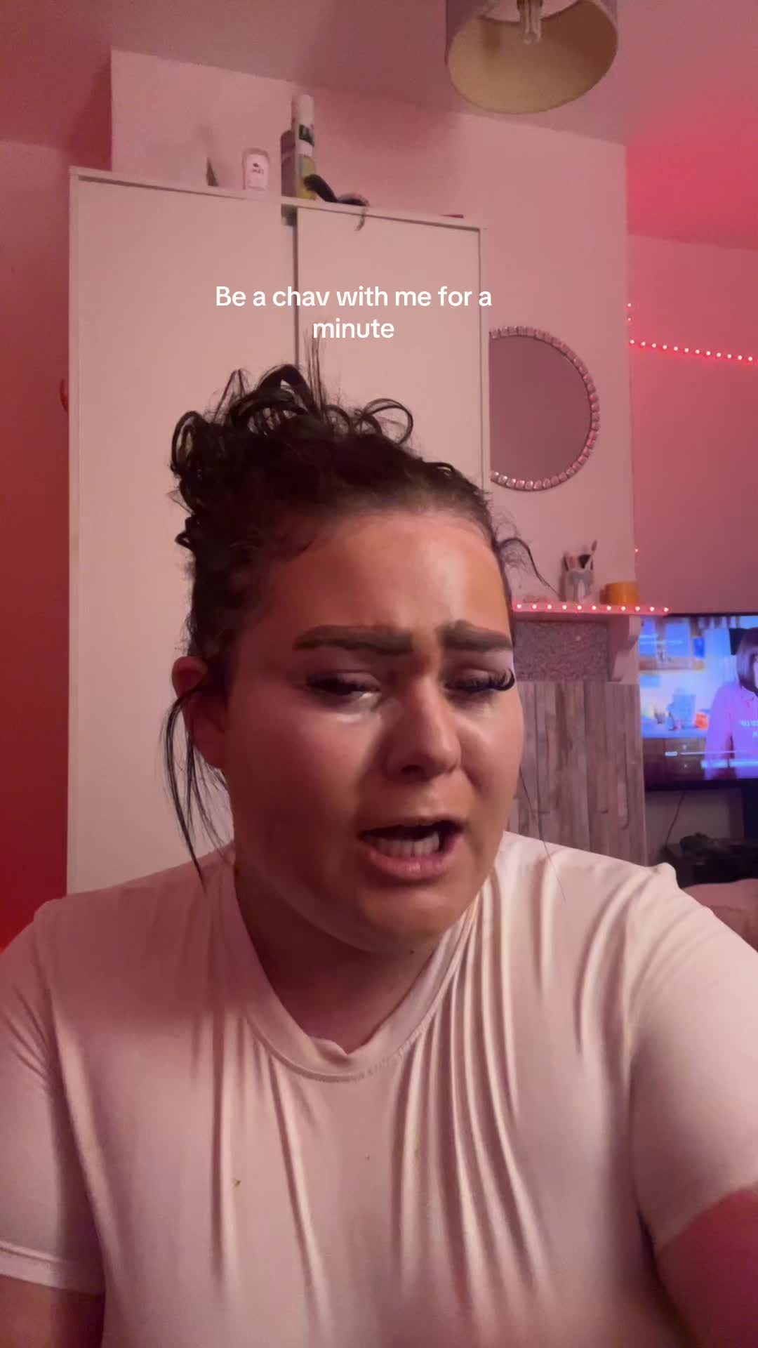 @thechlocain
