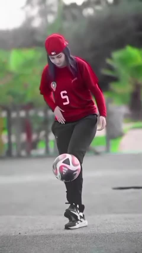 @walebalgirl