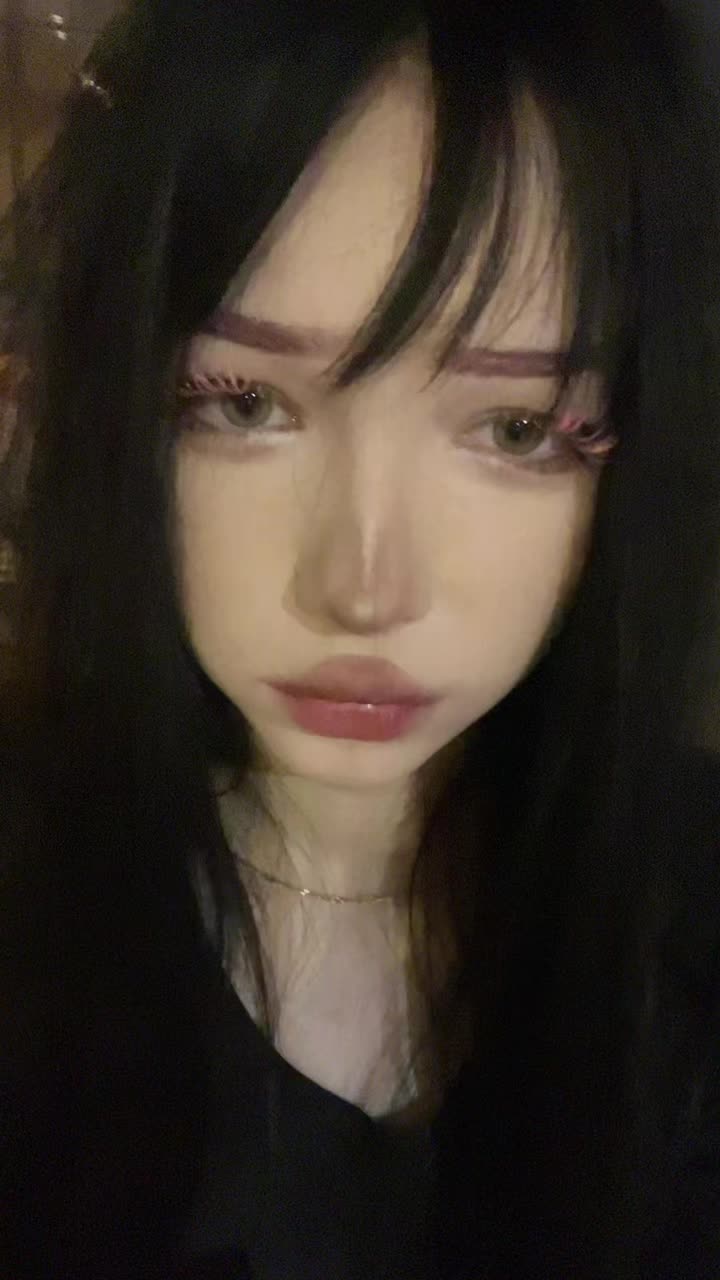 @luvyouraura