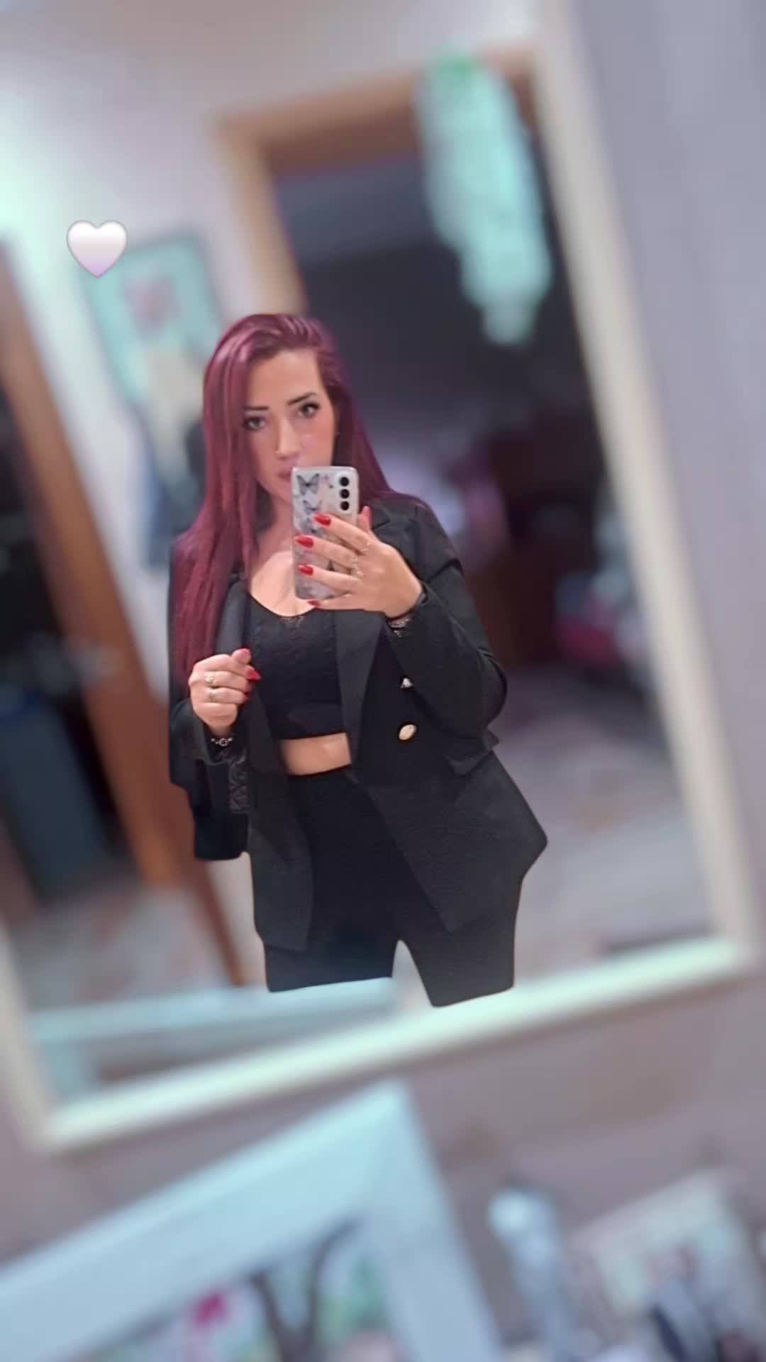 @🌹🐍 𝒜𝓃𝓃𝒶  ℛ𝒾𝓉𝒶 🔥🖤