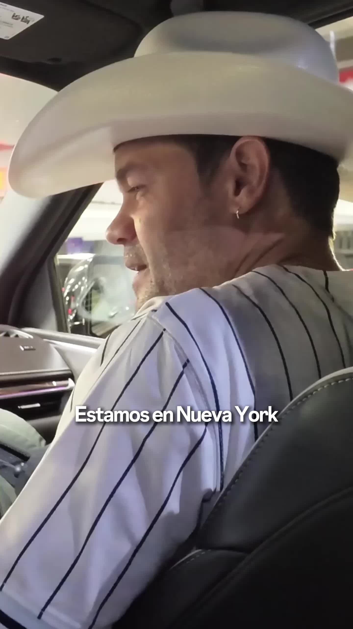 @Juan Dávila