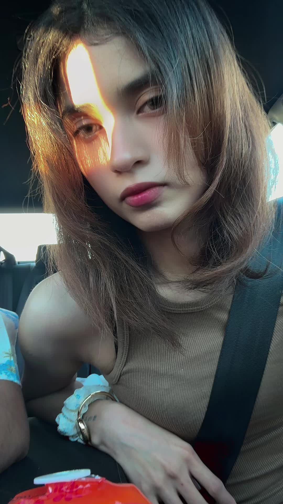 @Yeye more 💰(● ˃̶͈̀ロ˂̶͈́)੭ꠥ⁾⁾