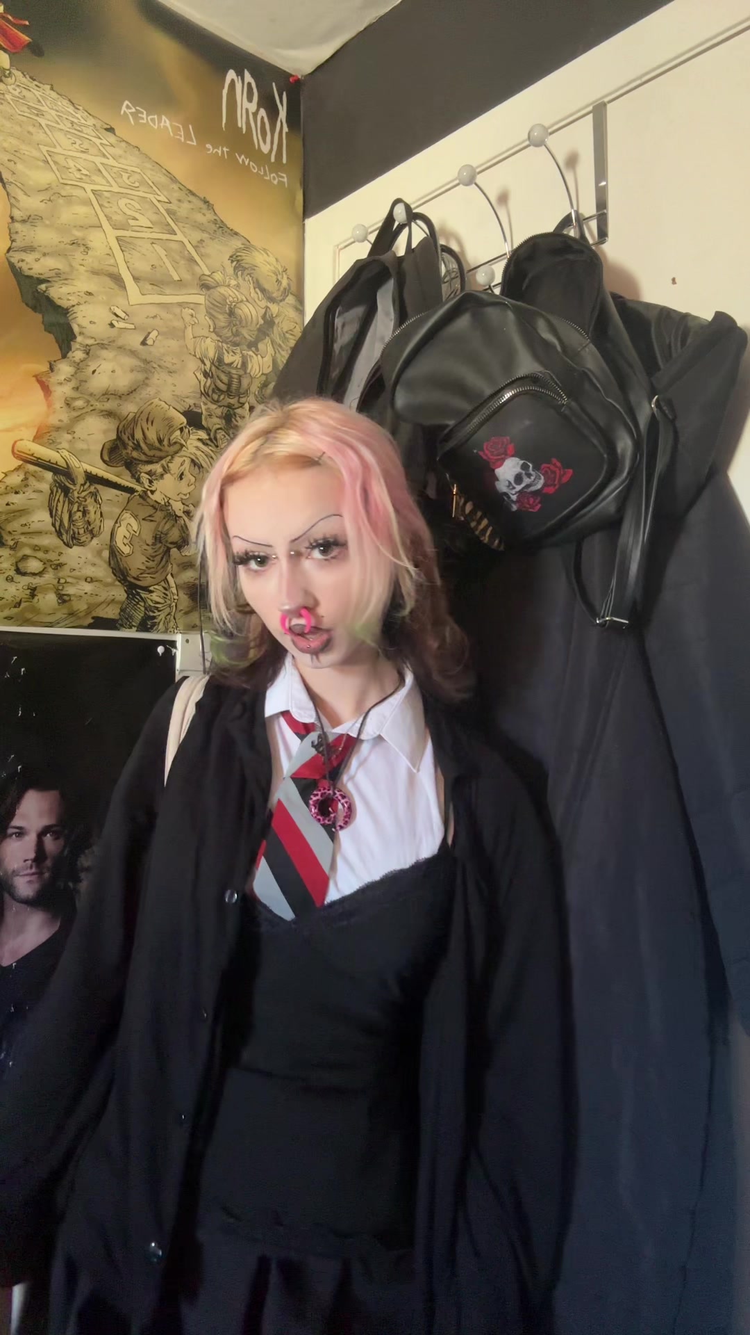 @𝖃𝖆𝖊