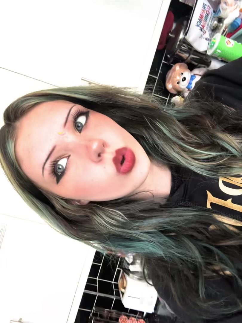 @anna🦇