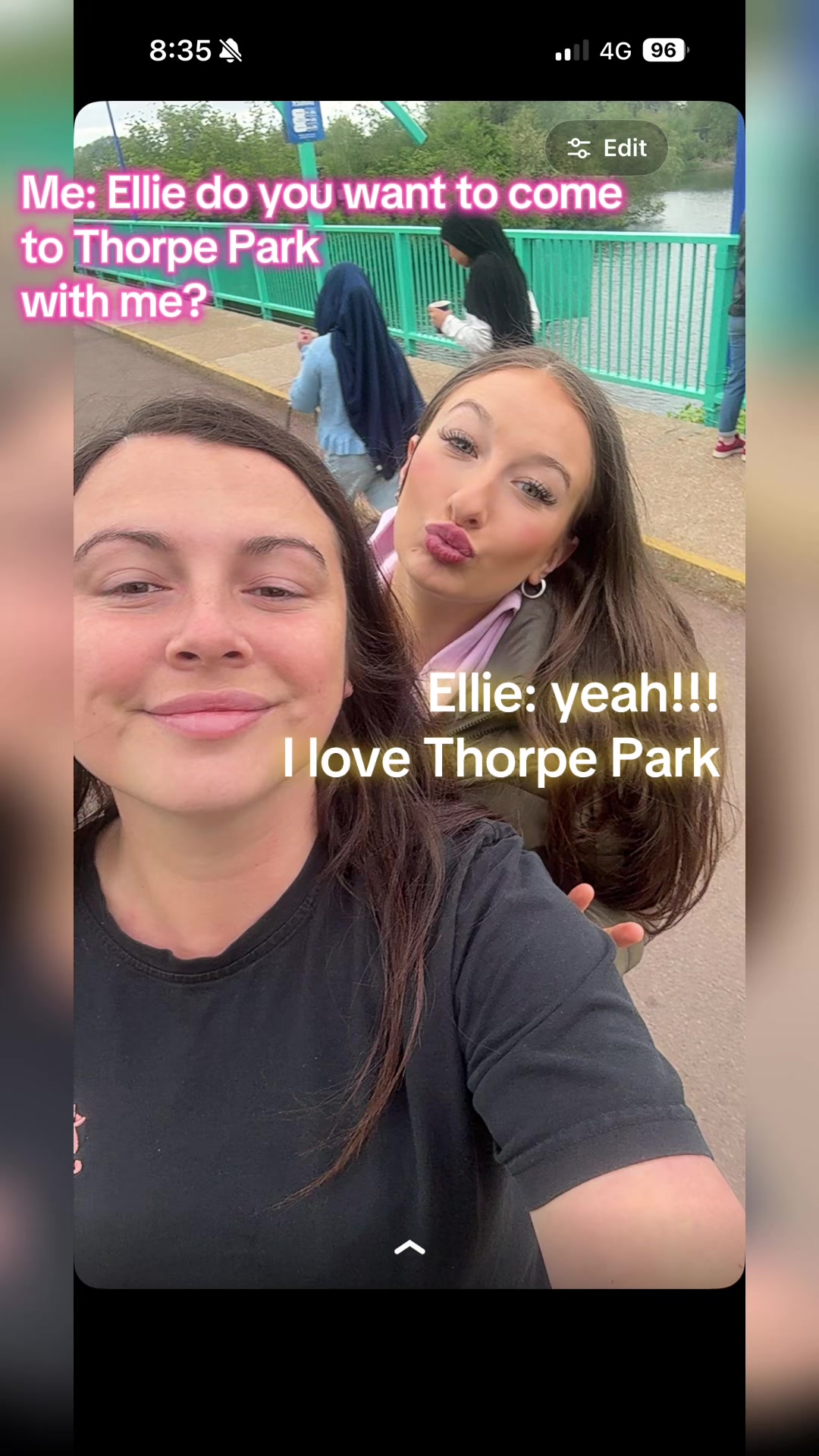 @AshleighJadeThemeParkLoser