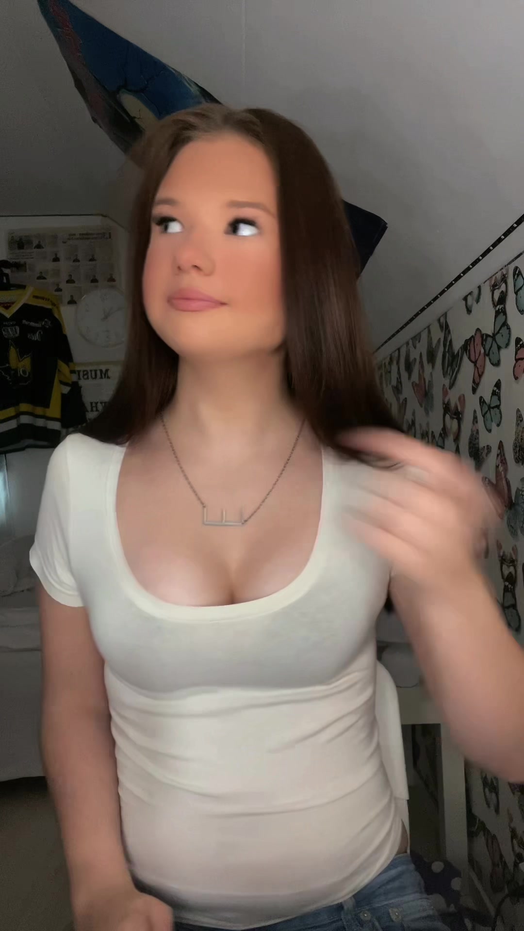 @𝓔𝓿𝓮𝓵𝓲𝓷𝓪