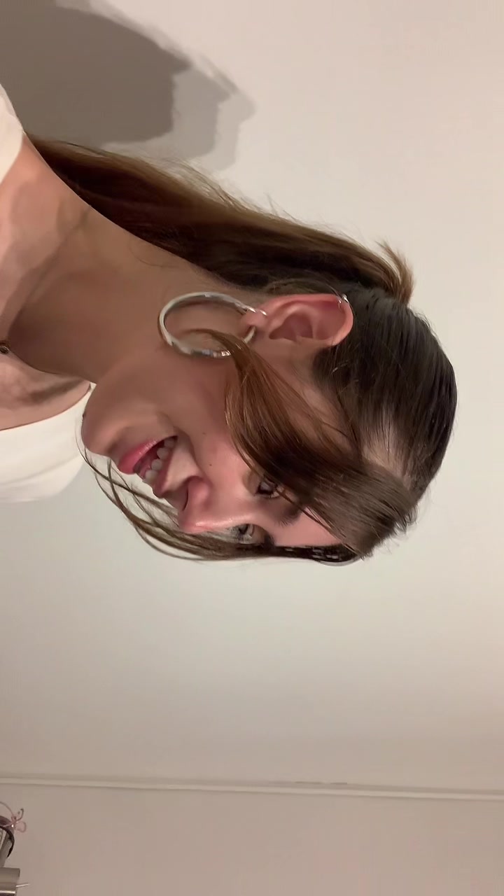 @Que_va