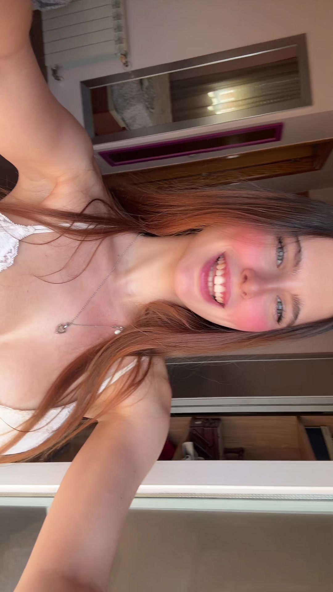@Vaaaaleriaaaa__