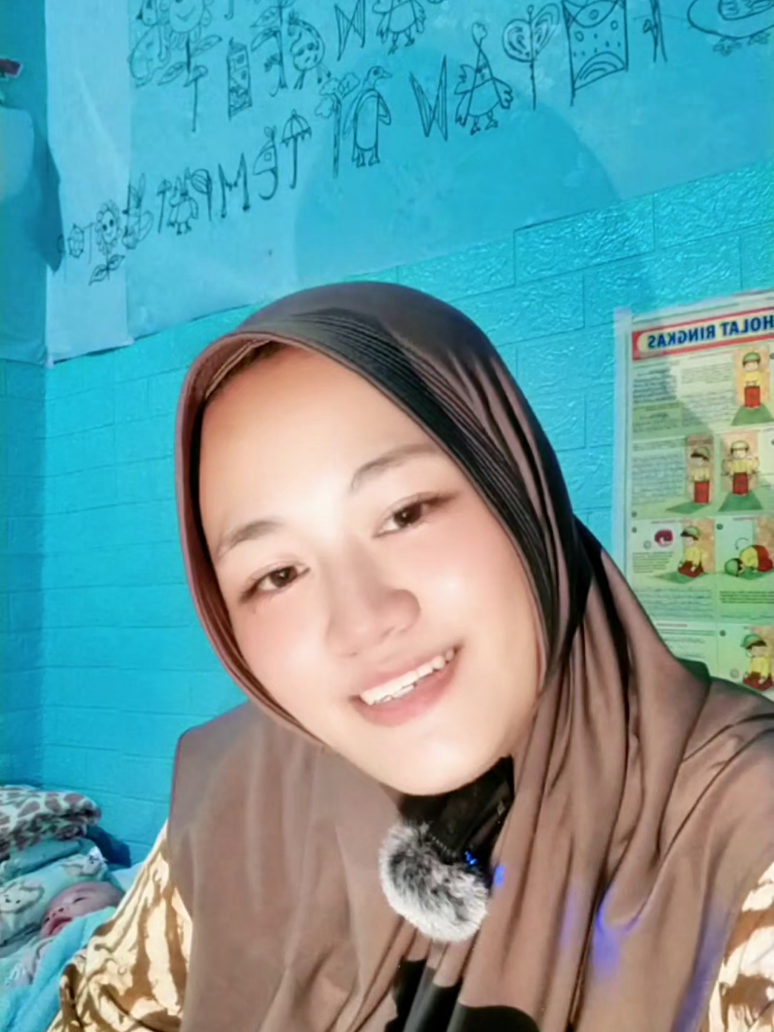 @putrisansan1234