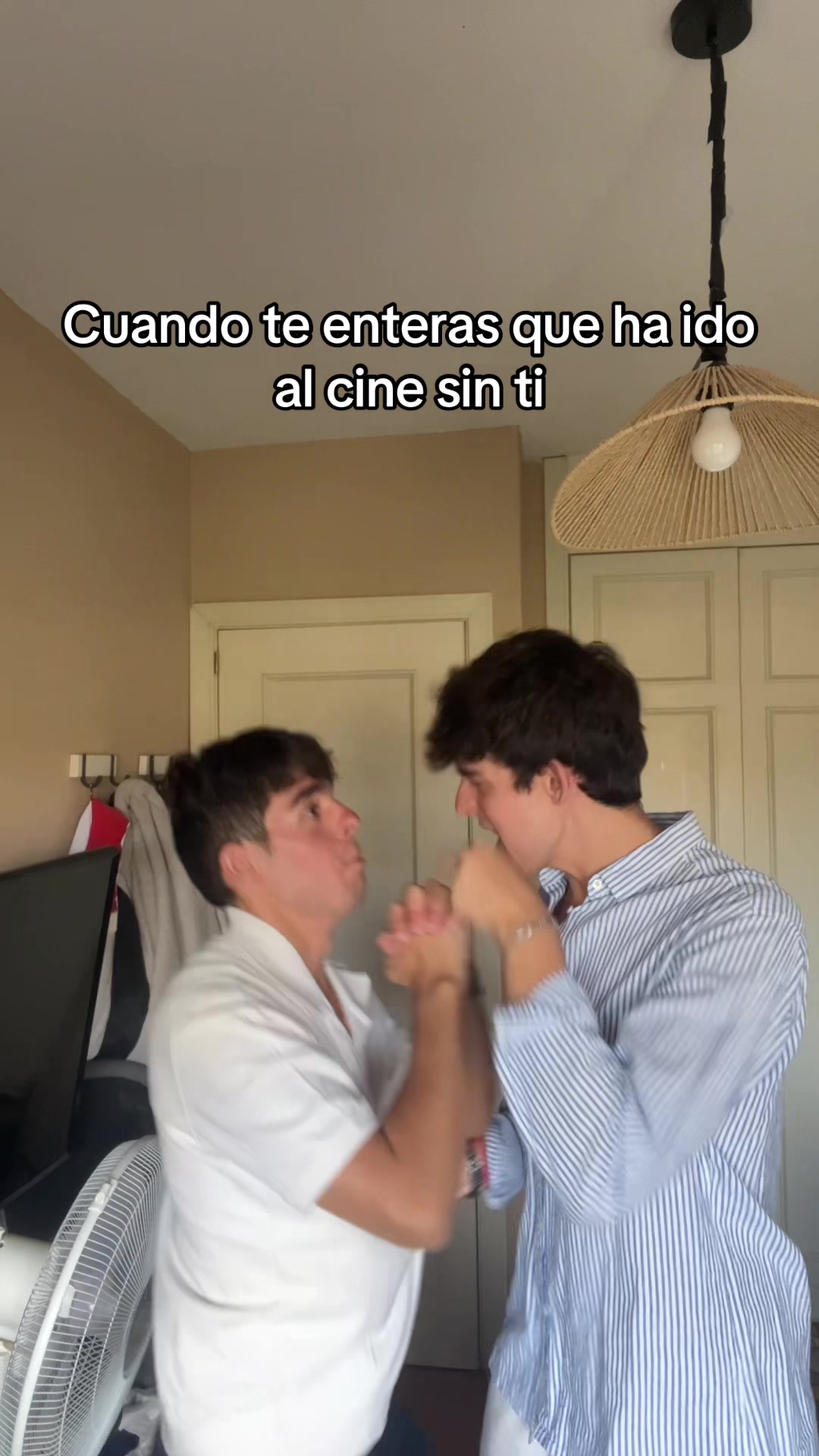 @Javier y Álvaro