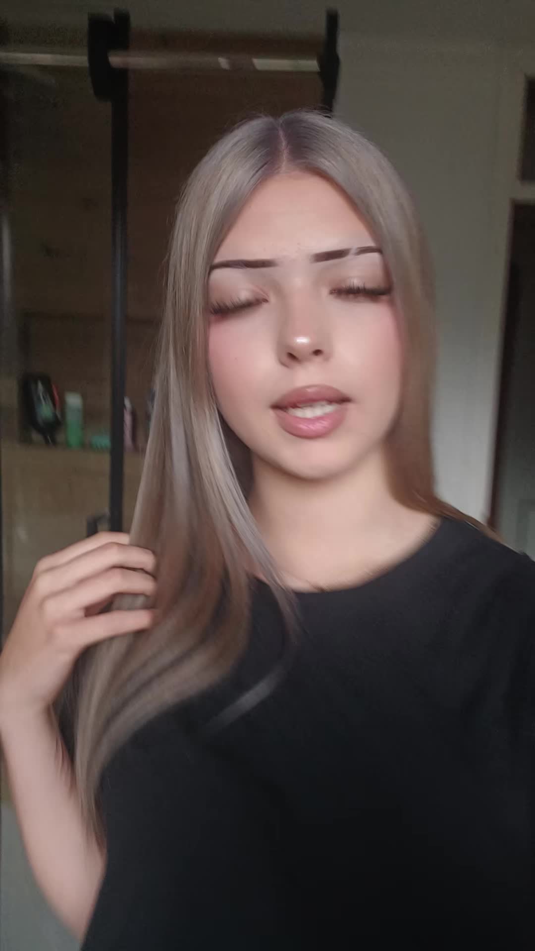 @lara.burjek