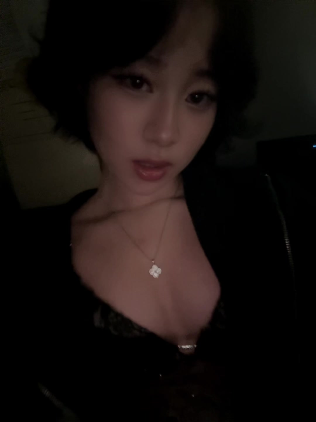 @🪽