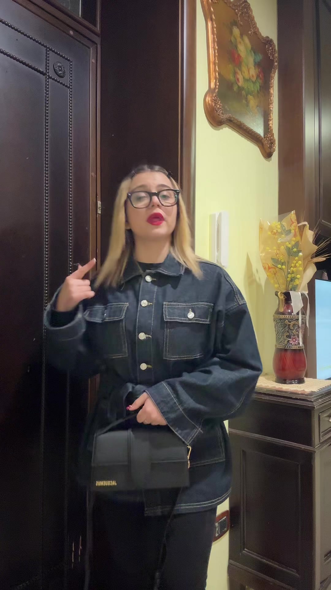 @𝒟🍒