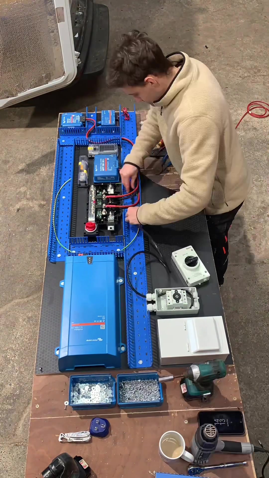 @Tiny Build Electrics