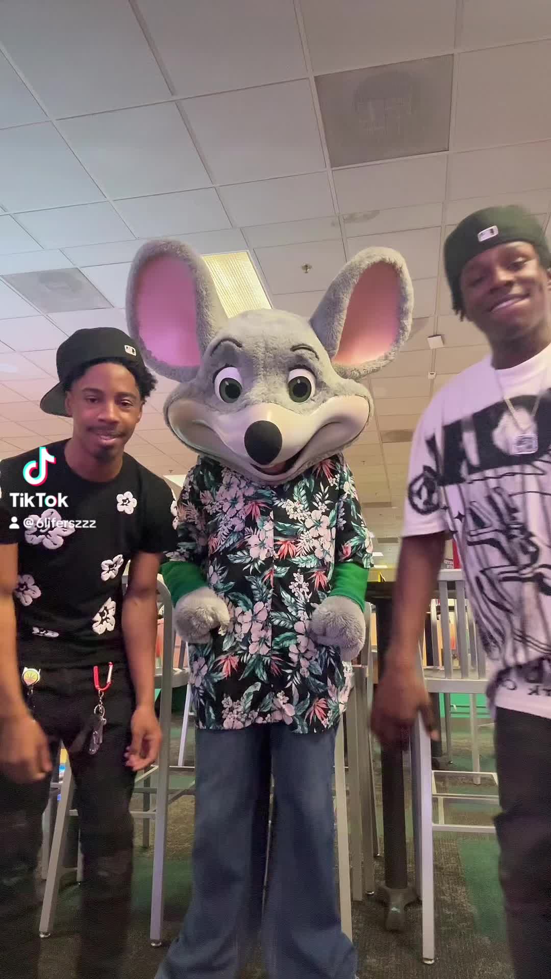 @chucke.cheese74