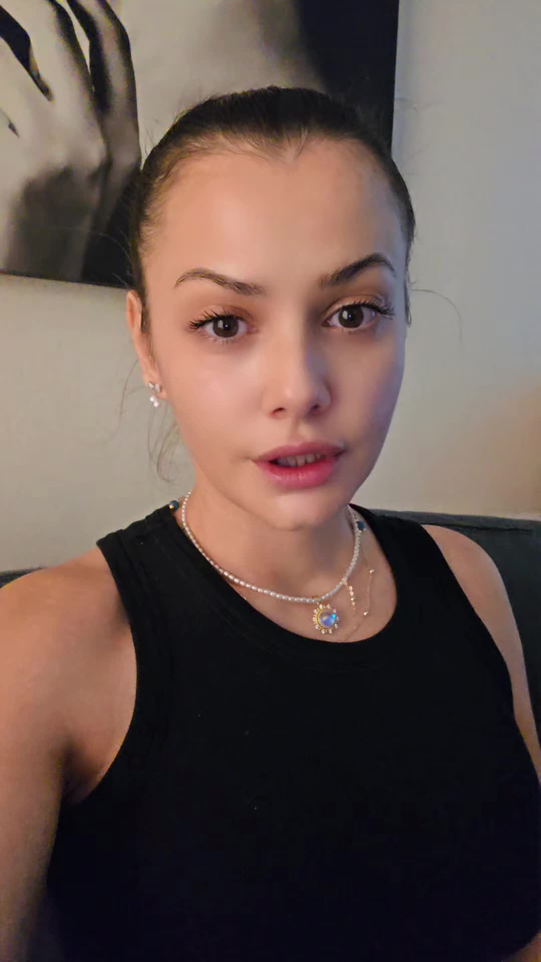 @Adelina Ivan