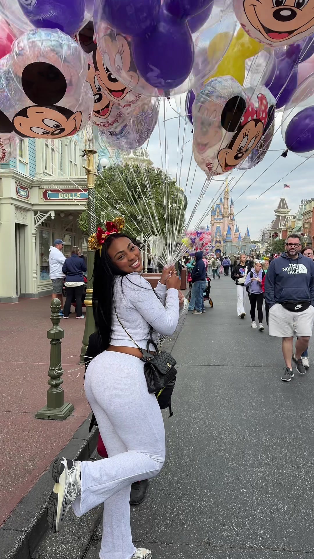 @lexi