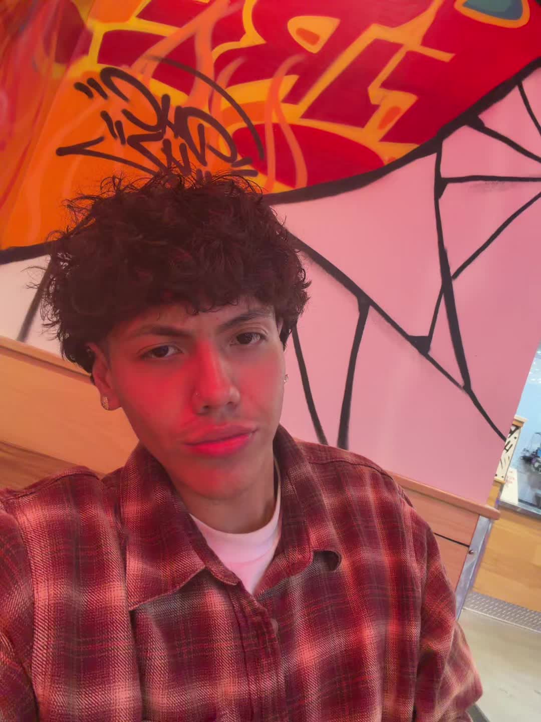 @Nando ꨄ