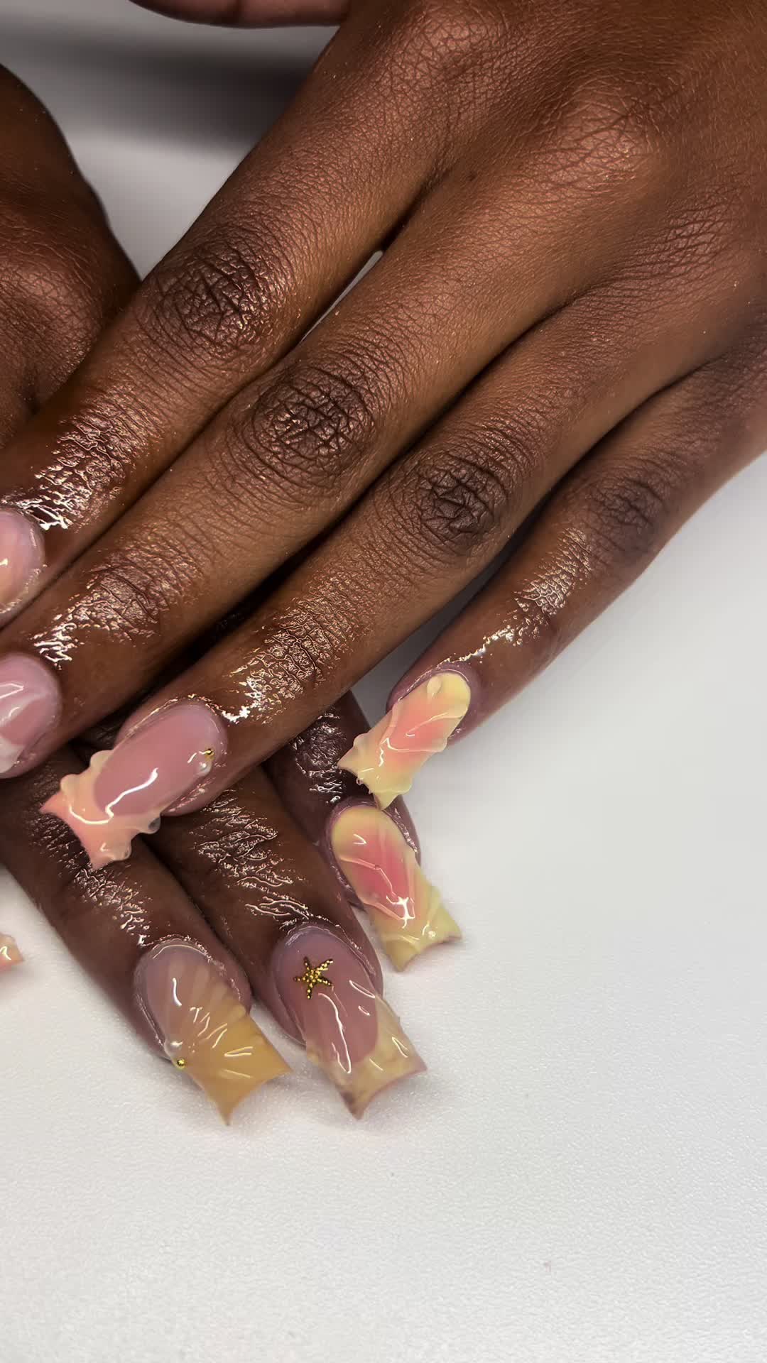 @Joanailedit