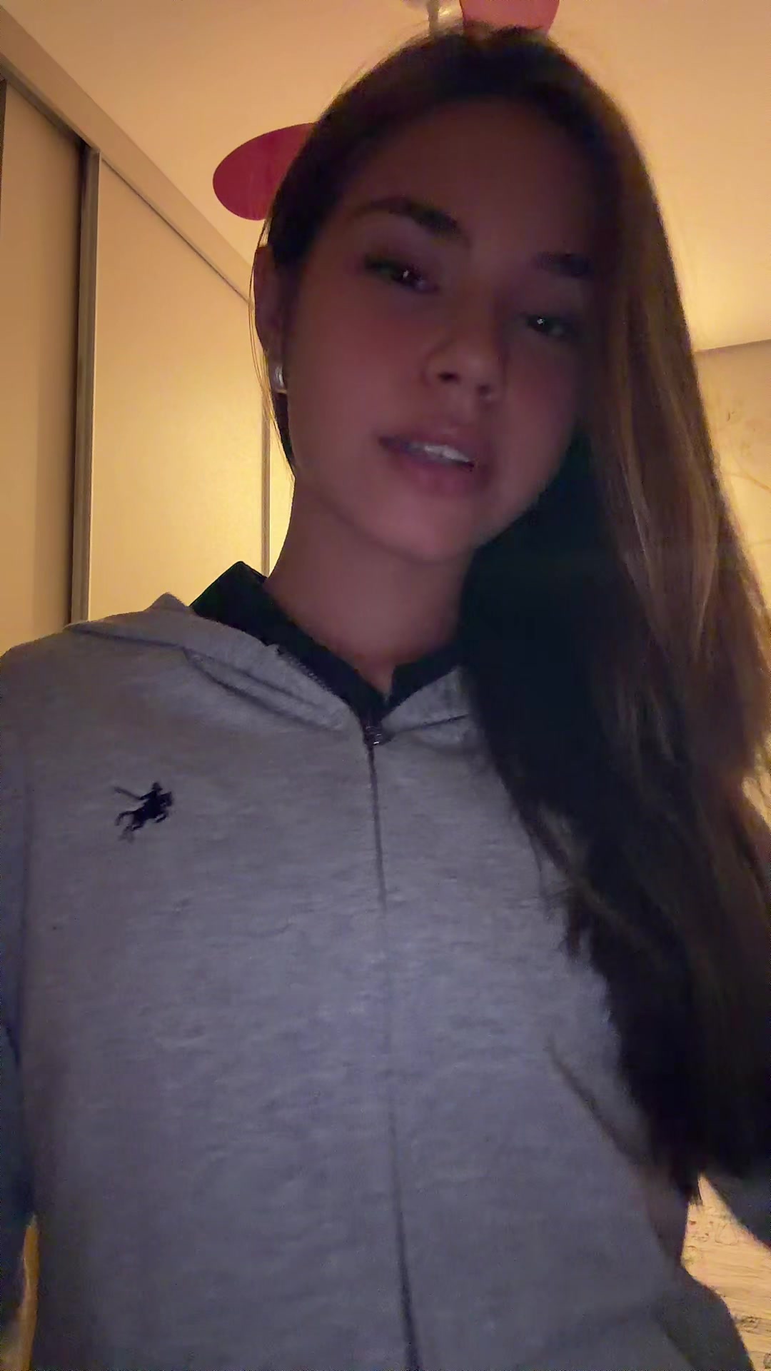 @jordanaleli