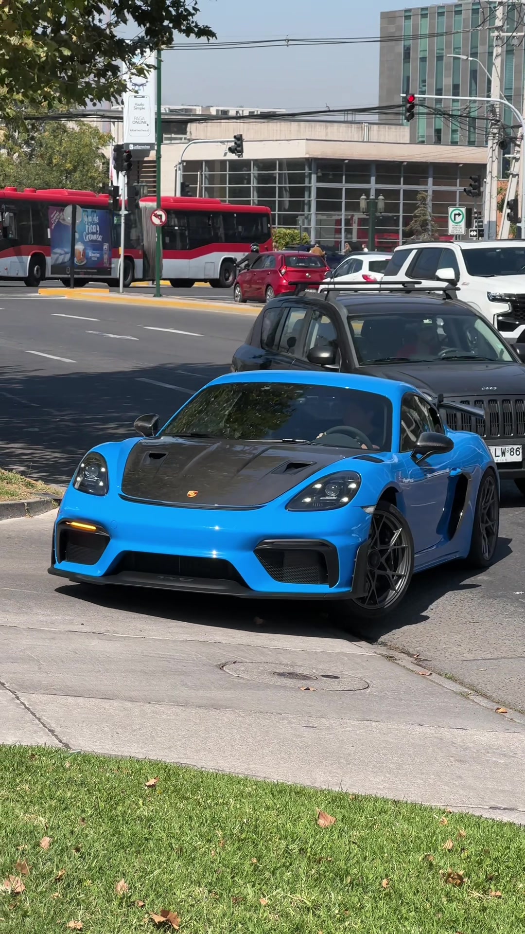 @v_spotter