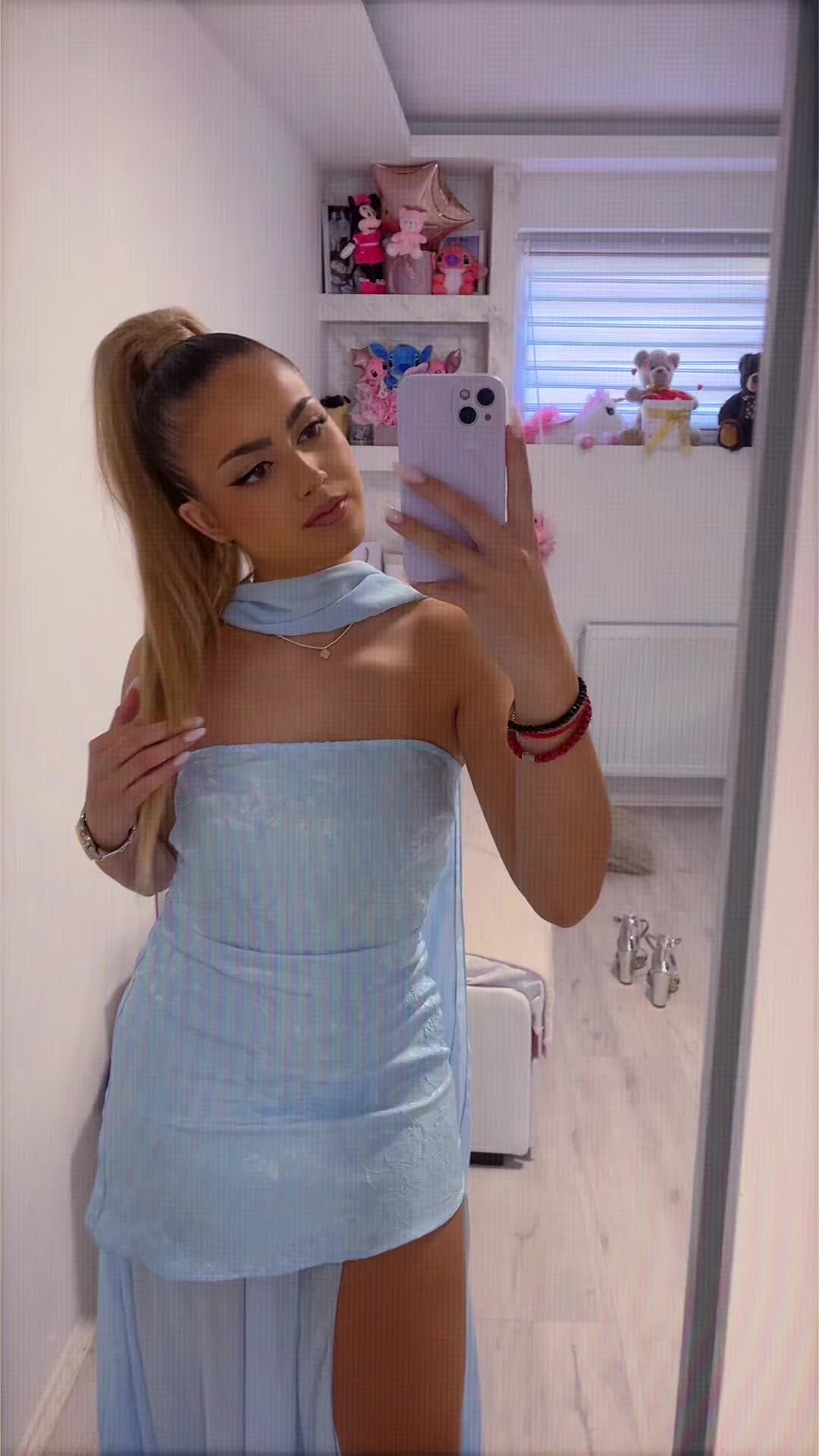 @Andjela