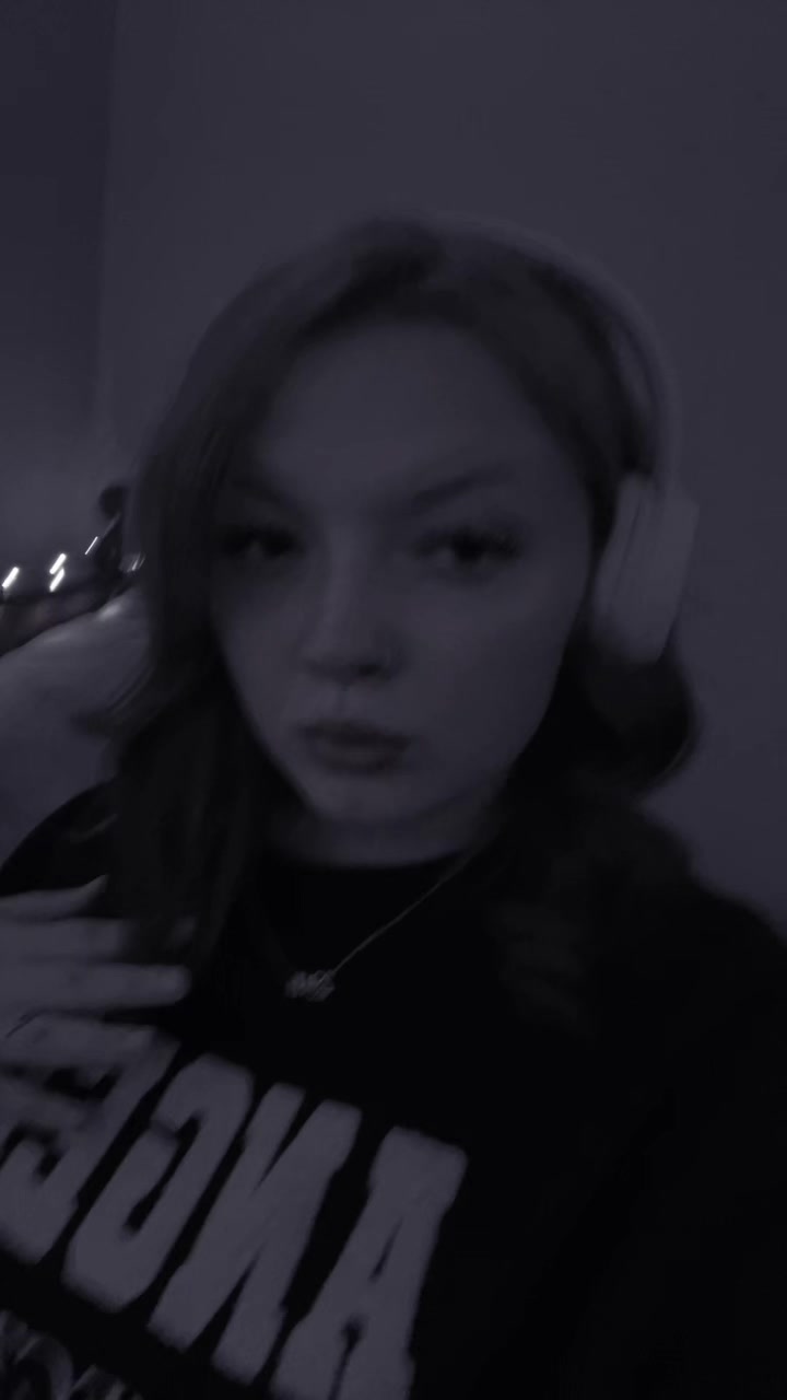 @Mia_spam💋