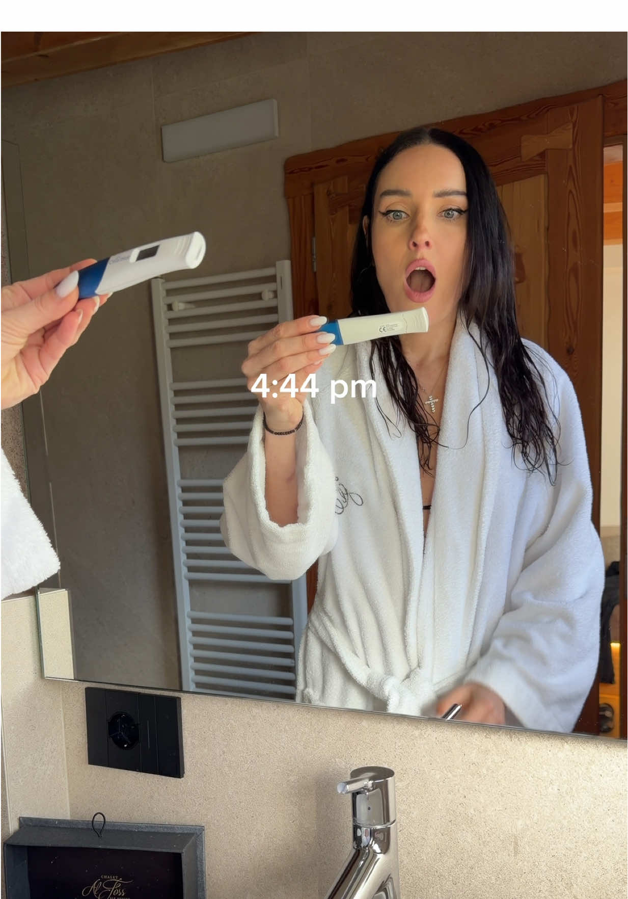 @annatwinsies