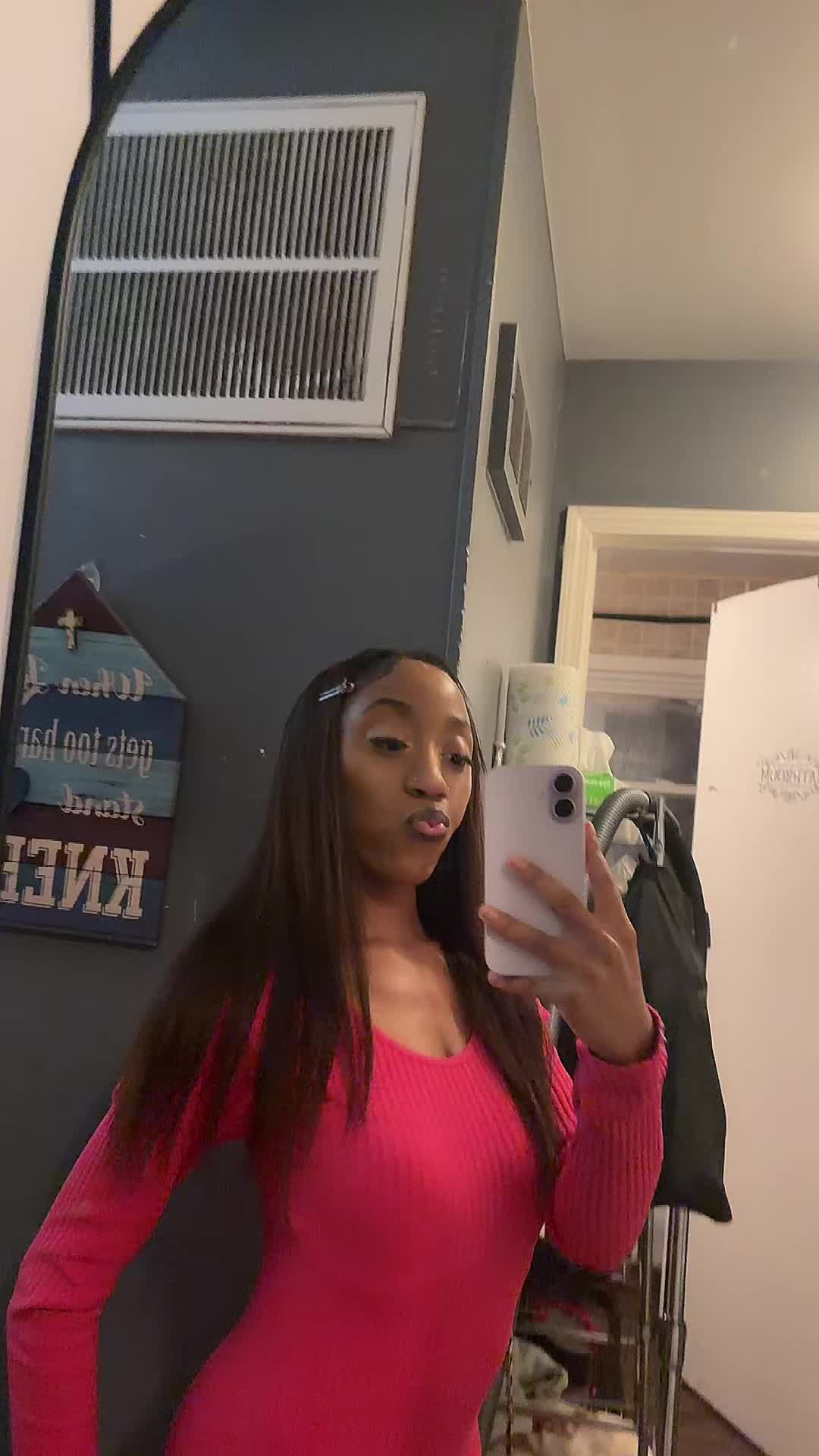 @Living With Riyah💗