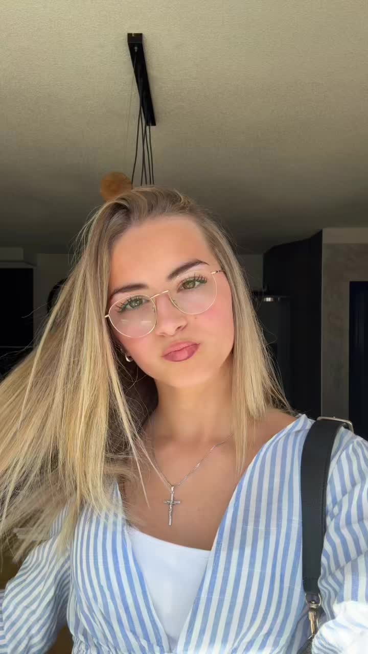 @𝐋𝐢𝐚𝐧𝐚