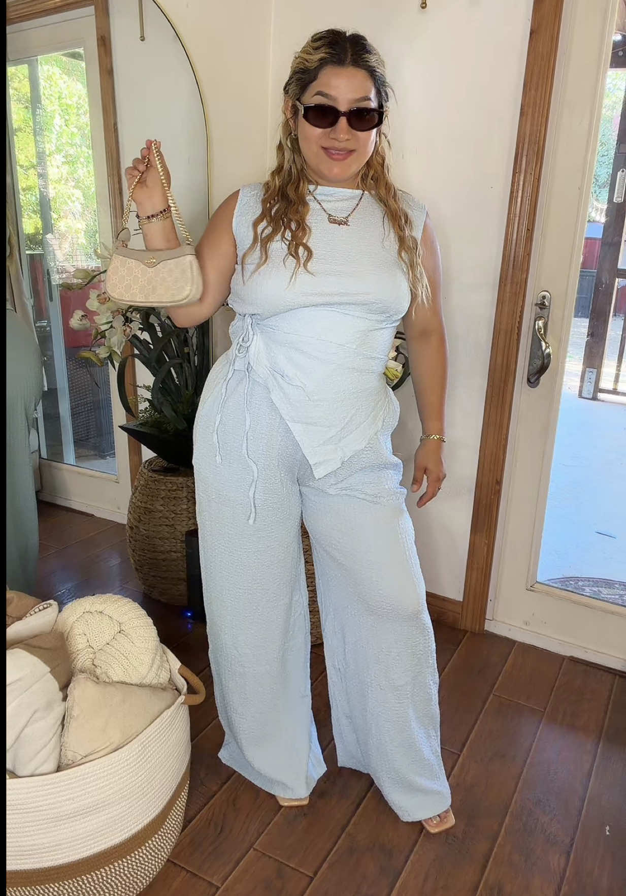 @lupithazzepeda
