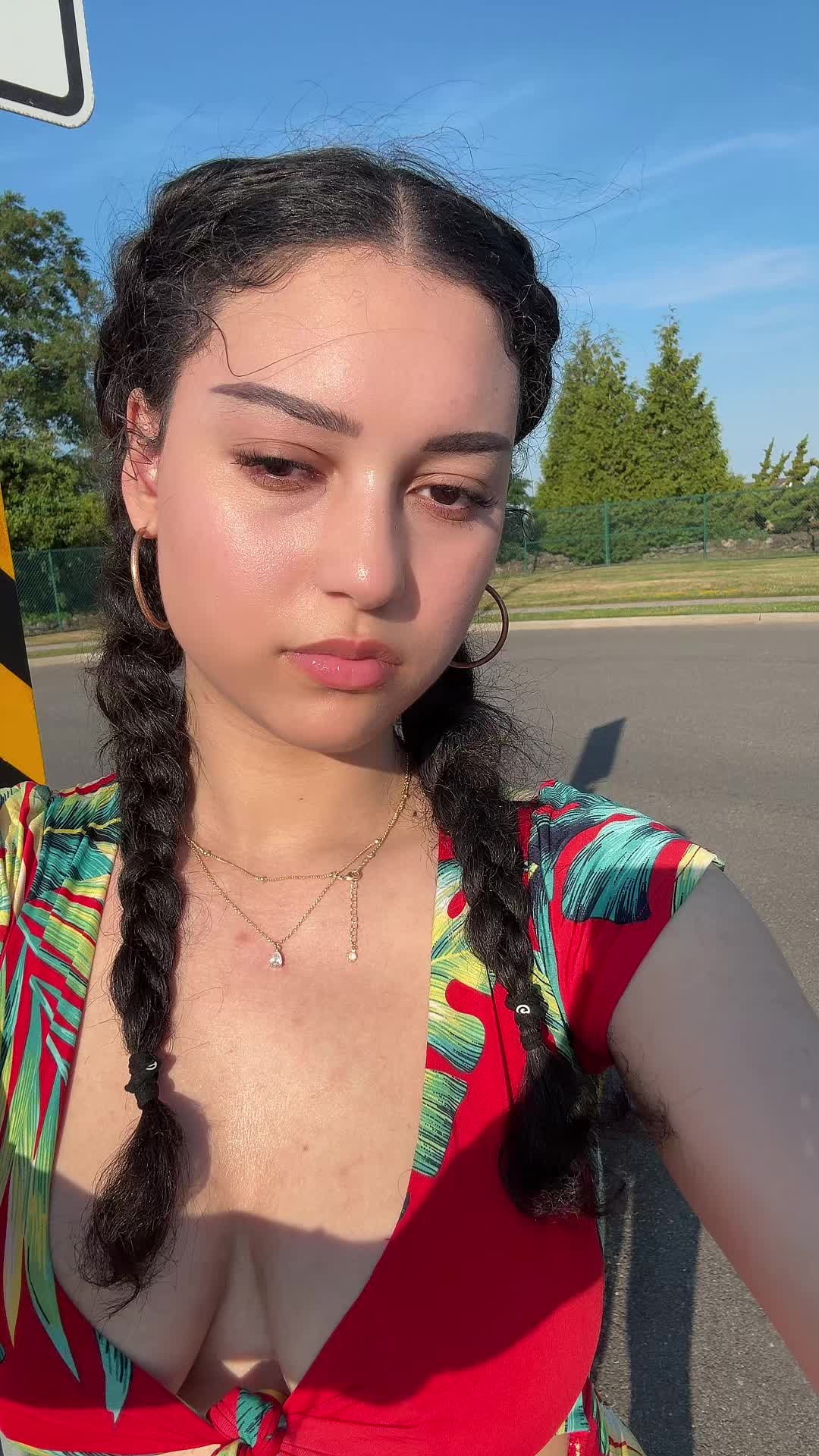 @sophia