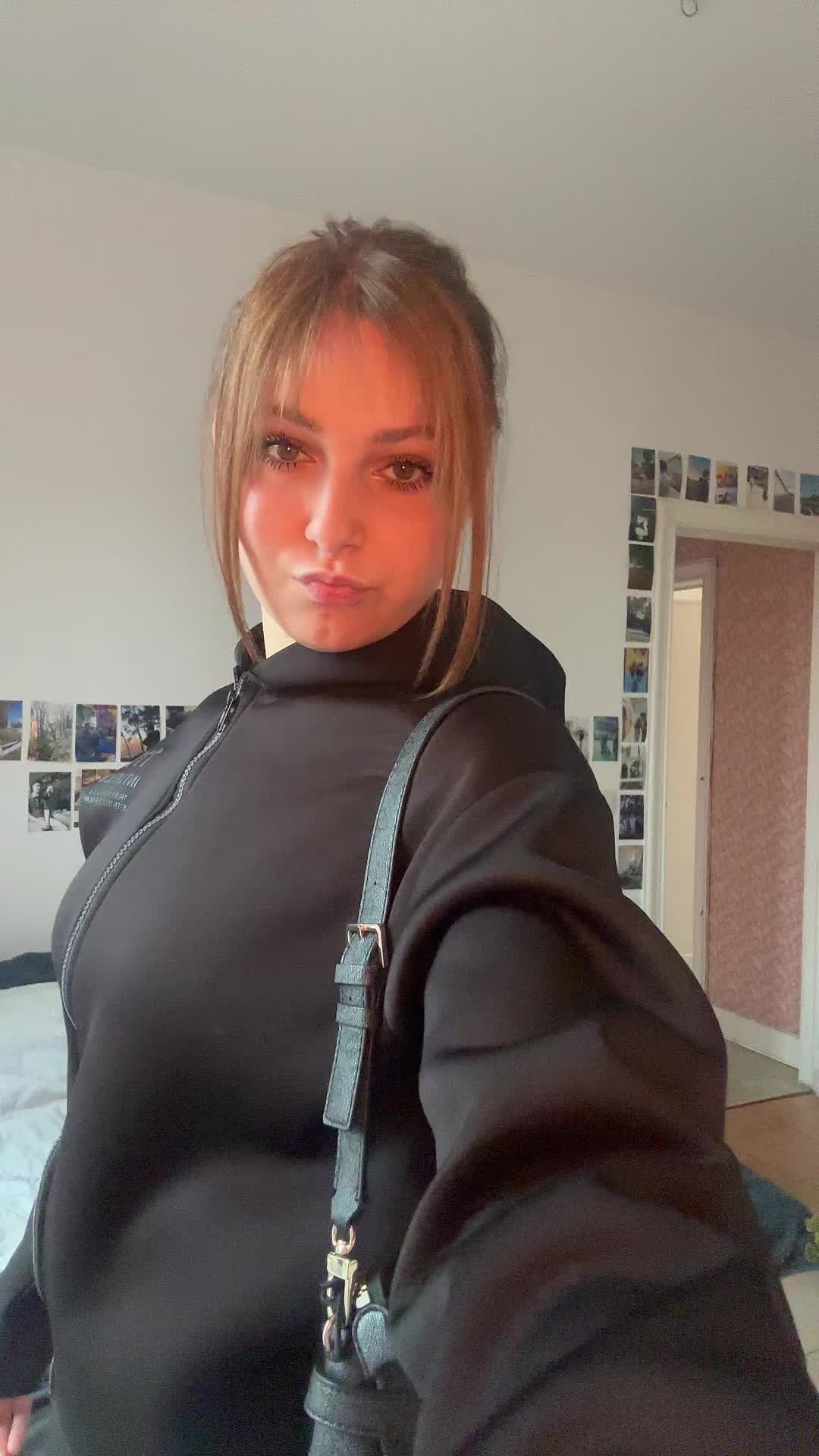@💋