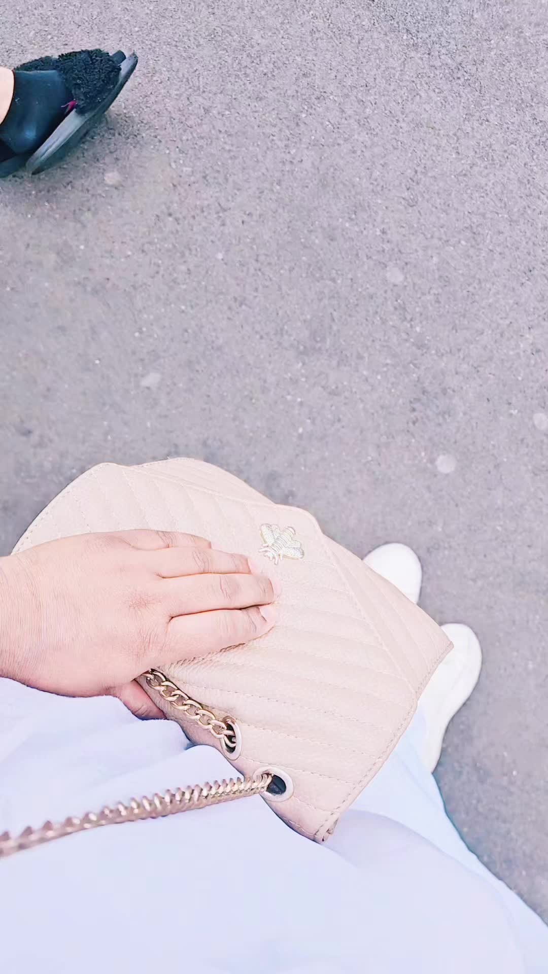 @꧁-🇬🇧𝓒я𝓐𝓢ⓗ👸𝓠𝕌ᗴ𝕖ň🇬🇧-꧂