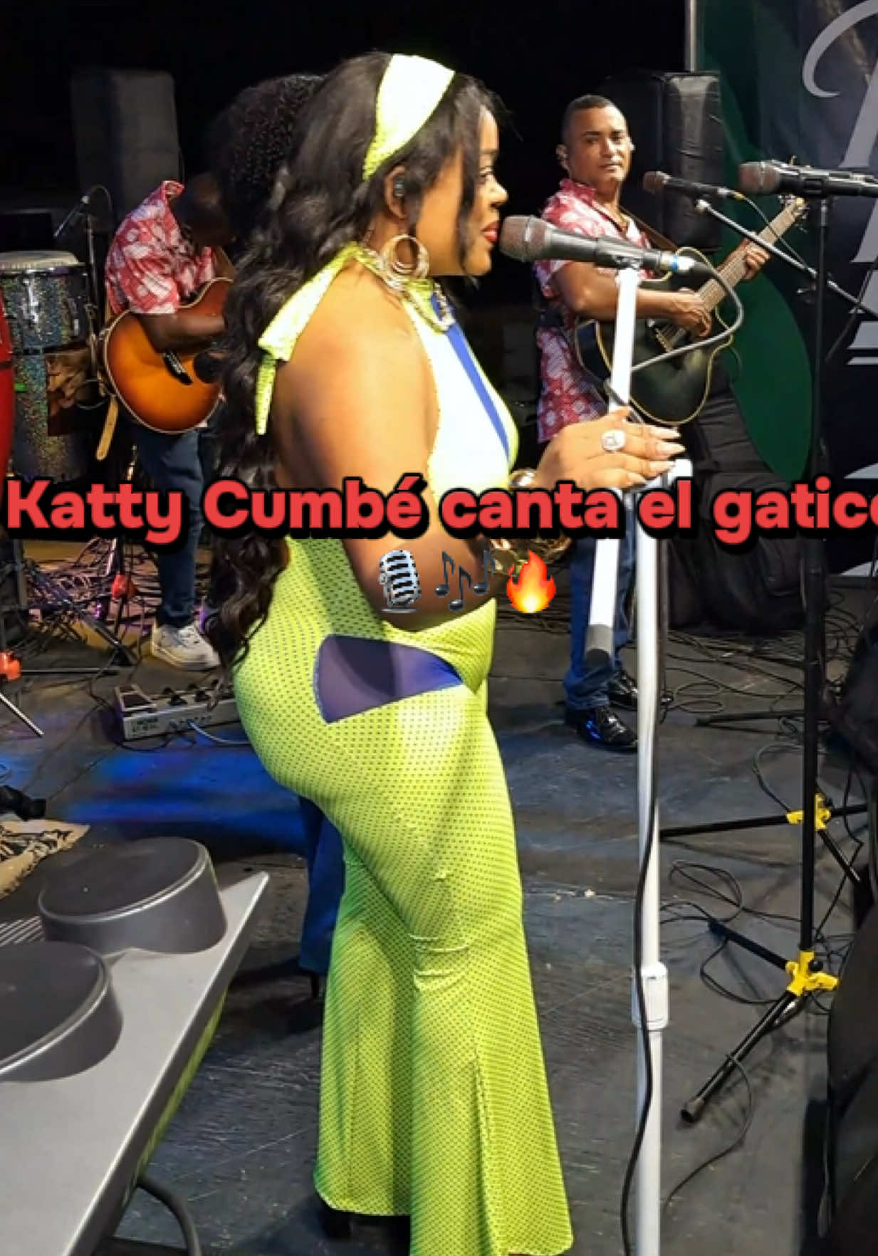 @Katty Cumbe Cantante