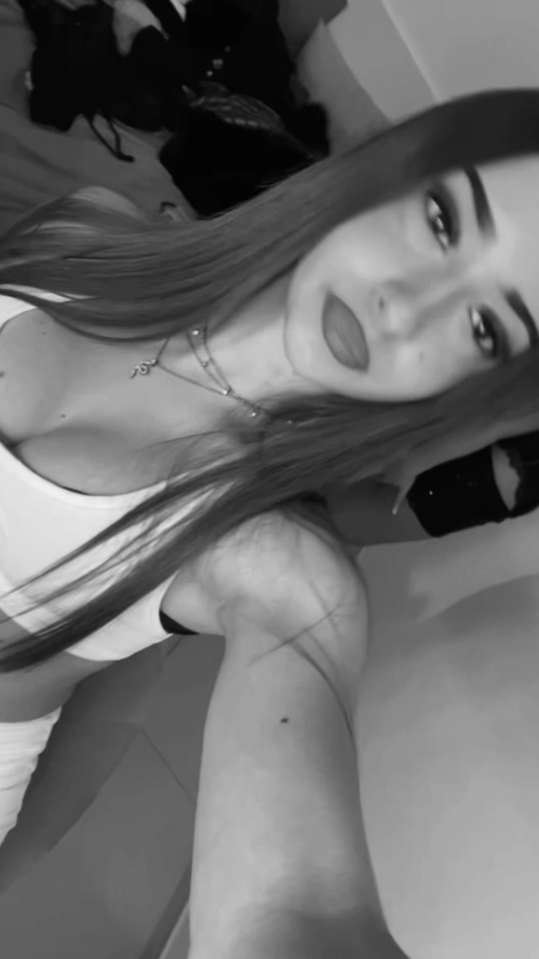@_.eelena__
