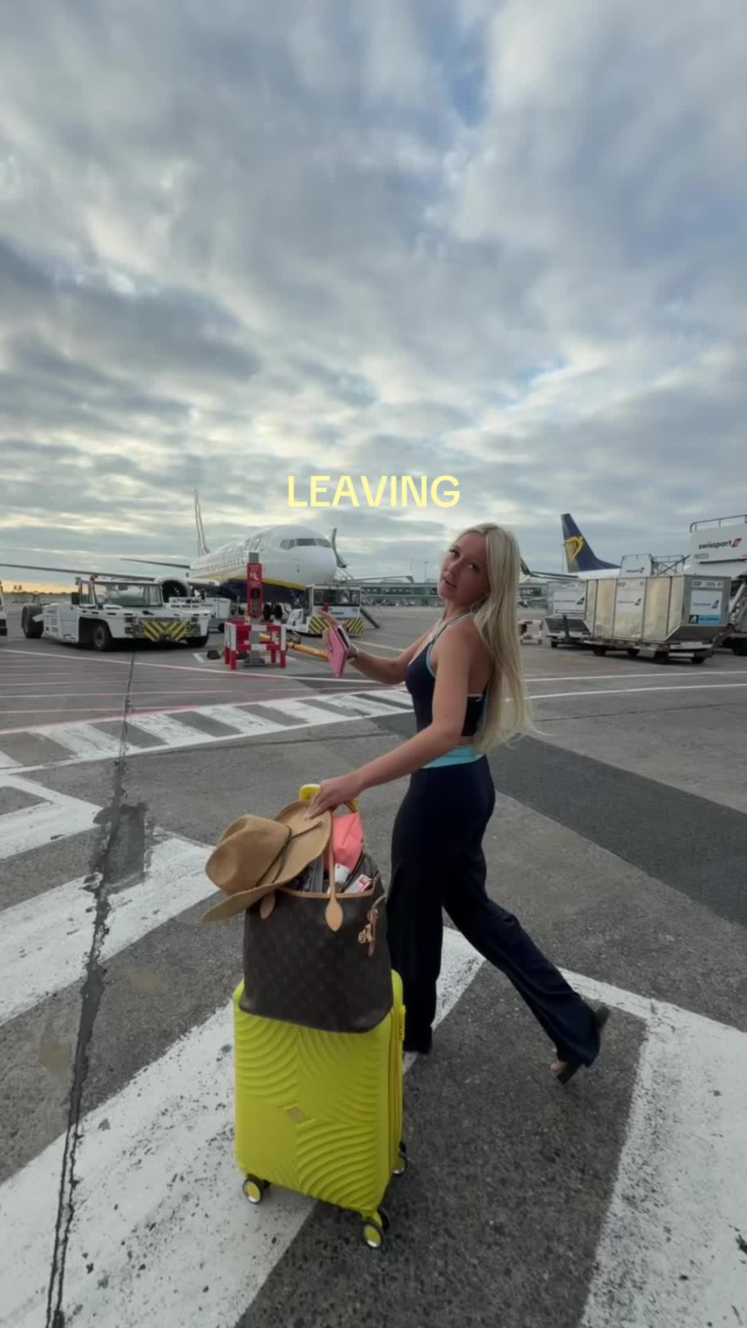 @✮⋆˙   AISL&Iacute;    ⋆˙ ✮