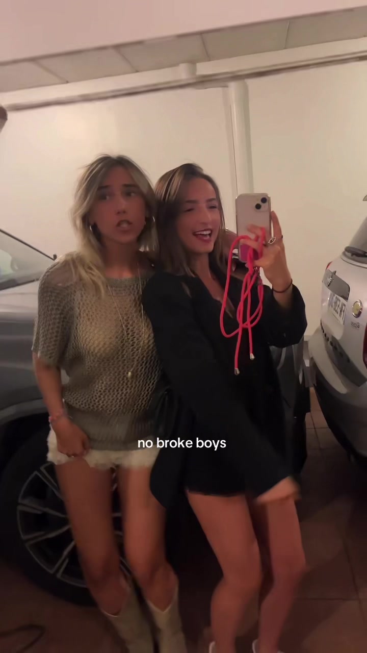 @lola