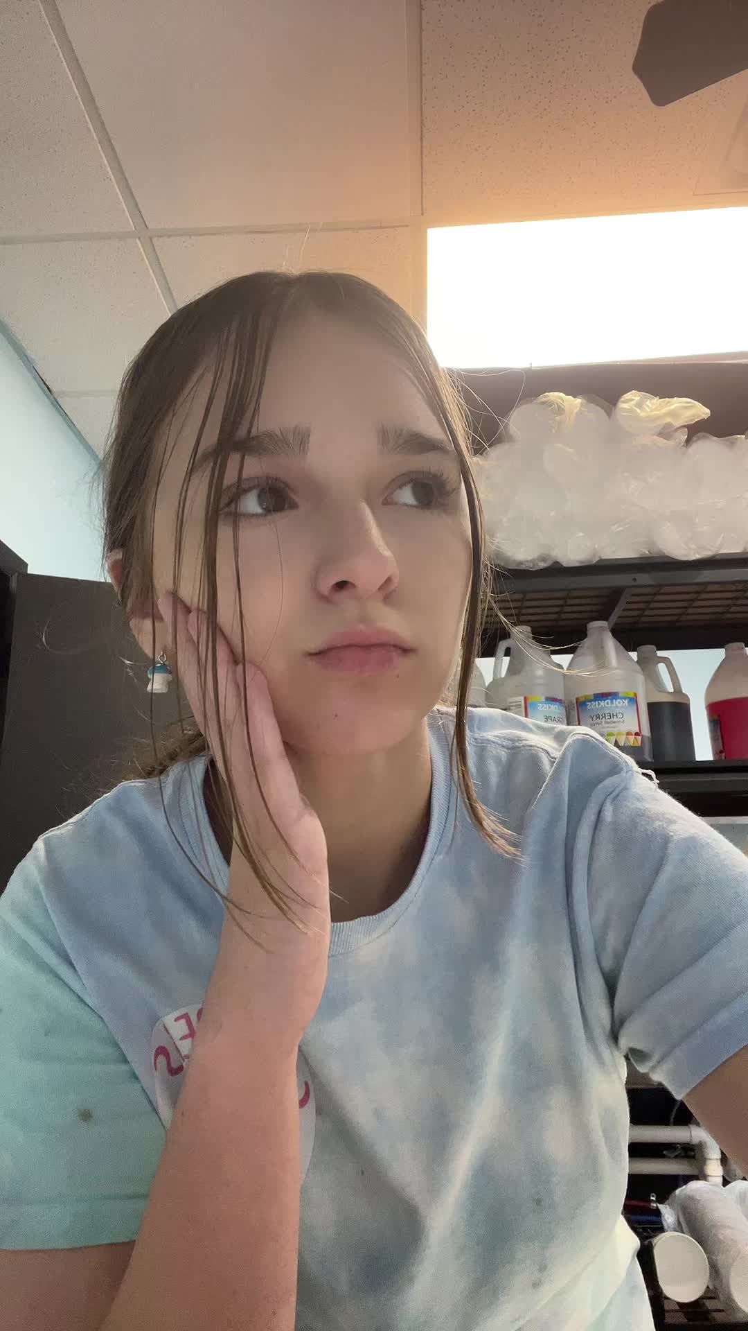 @️